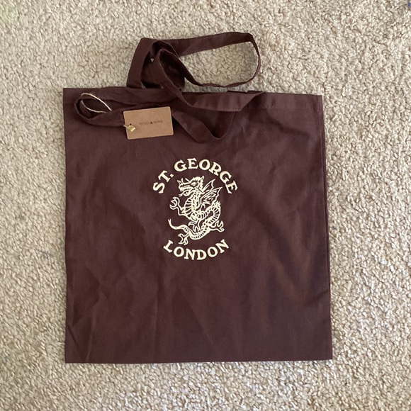 Brandy melville brown St George tote bag - Picture 3 of 3